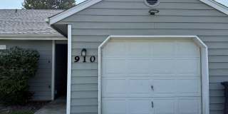 910 North 34th Avenue Gallery 1