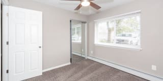 Beechmont Towers Apartments Gallery 9