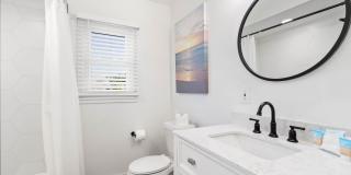 113 4th Ave Gallery 25