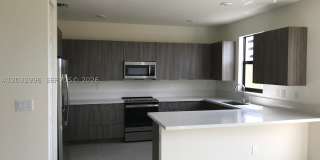 8102 NW 105th Ct Gallery 6