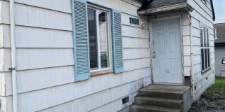 Unique 2 story, 3 bed home in Mount Vernon Gallery 1