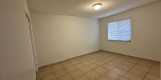 3525-3527 Southwest 25th Terrace Gallery 5