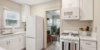 2147 Guizot Gallery 8