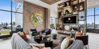 Broad + Noble Gallery 18