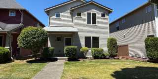 3 bedroom  plus bonus loft DuPont Home Gallery 1