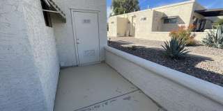 827 E LANCASTER Circle Gallery 3