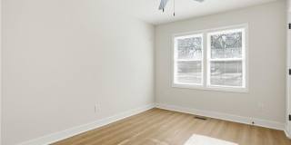 127 Perry Street Gallery 17