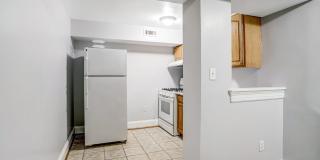 2BR Basement Apartment | Brightwood Gallery 8