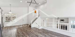Spacious Home with Fenced Yard and Washer/Dryer Spacious Home with Fenced Yard and Washer/Dryer Gallery 5