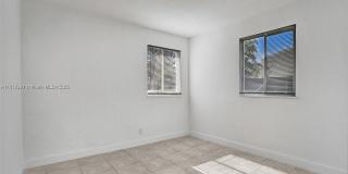 708 N 20th Gallery 15