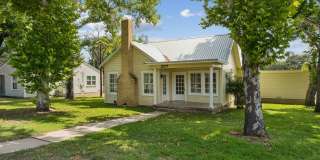 3/2 Remodeled Home in Lampasas Gallery 1