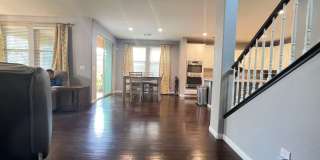 Beautifully upgraded house in Summerlin Gallery 13