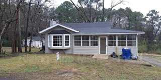 104 Walker Ave Gallery 1