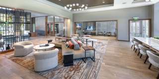 The Carlyle Gallery 2