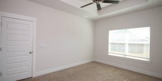 5788 Danbury Blvd Gallery 16