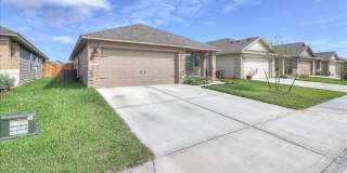 7630 Shadow Rider - 3/bedroom 2/bathroom - $1995/month Gallery 4