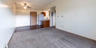 Oakland Pointe Gallery 17