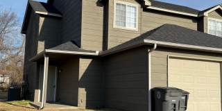 3 bedroom Two Story Duplex! Gallery 21