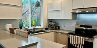 3221 TG FRANKLIN AVENUE FLATS LLC Gallery 10