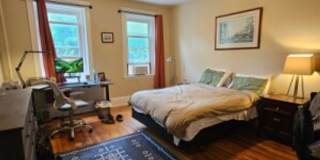 Fenway 5 bed 1.5 Bath Gallery 7