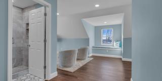 609 15th Avenue Gallery 70