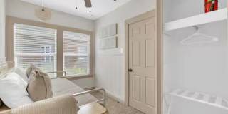 2723 GRANT Avenue Gallery 21