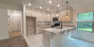 Bella Vista Single-Family Home- 3 Bed/ 2 Bath- Stunning Creekwood Plan Gallery 8