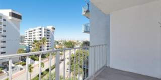 6801 Indian Creek Dr Gallery 1
