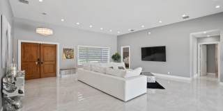 7101 W Lake Drive Gallery 5