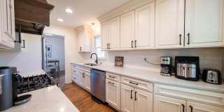 4948 Normandy Pl. Gallery 1