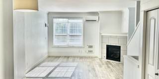 Modern 3 bedroom, 2.5 bathroom Townhome in Mapleleaf! Gallery 9