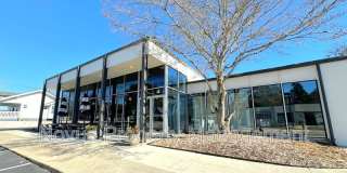 211 Hamilton Avenue Gallery 1