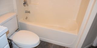 Beautiful 3 bedroom home with a den or office located in the prestigious Southern Dunes man gated golf community! Gallery 16