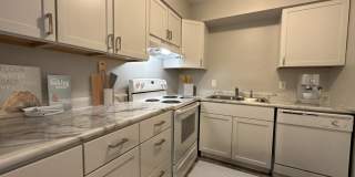 The Peak Apartments and Townhomes Gallery 12