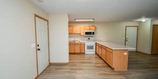 Comfortable 3-Bedroom Condo in Brandon – Available Now! Comfortable 3-Bedroom Condo in Brandon – Available Now! Gallery 16