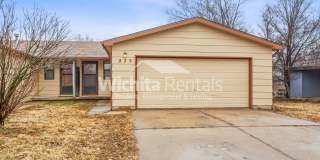 3 bedroom 2 bath duplex in Derby Gallery 1