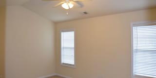 Beautiful home in Planters Walk Gallery 9