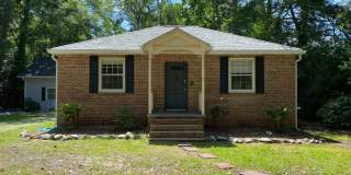 Charming Summerville Rental in a Convenient Location! Gallery 1