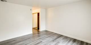 Beethoven Garden Apartments Gallery 19