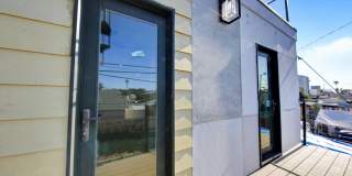 AMAZING NEW CONSTRUCTION UNIT NEAR DOWNTOWN Gallery 7