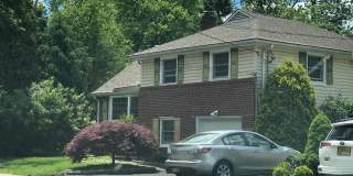 204 Pierron Street Gallery 1