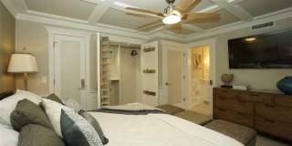 480 5th St S unit: 102 Gallery 13