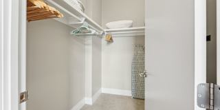 Residences on the Avenue Gallery 34