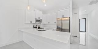 1502 Gretchen Avenue S Gallery 12