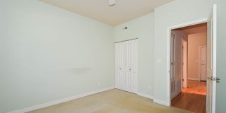 5528 Waterman Boulevard Gallery 14