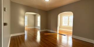 Charming 2 Bedroom Home with Garage on Corner Lot Charming 2 Bedroom Home with Garage on Corner Lot Gallery 5