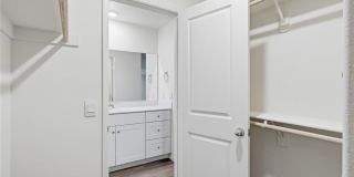 7815 Jupiter Sky Street Gallery 21