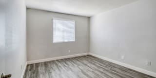 Broadway Vista Apartments Gallery 15