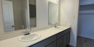 5708 Kemper Street - 1 Gallery 14