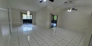 8848 NW 76th Ct Gallery 5